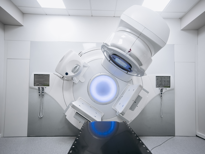 Linear accelerator